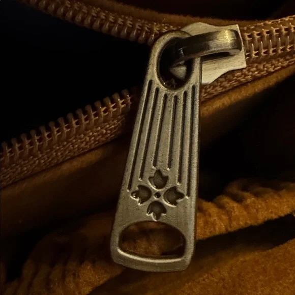 Like new! Patricia Nash Bella Leather Crossbody - Picture 11 of 15